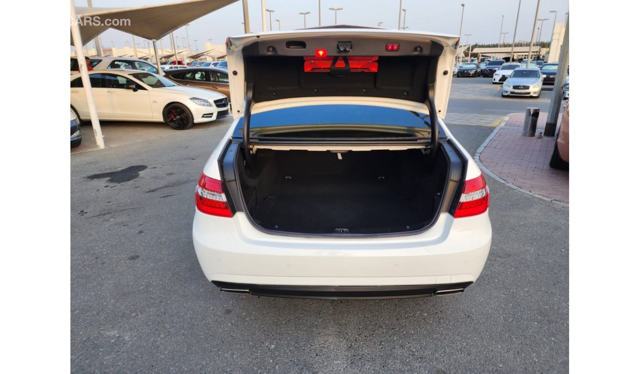 Mercedes-Benz E300 Mercedes E300_Gcc_2013_Excellent_Condition _Full option