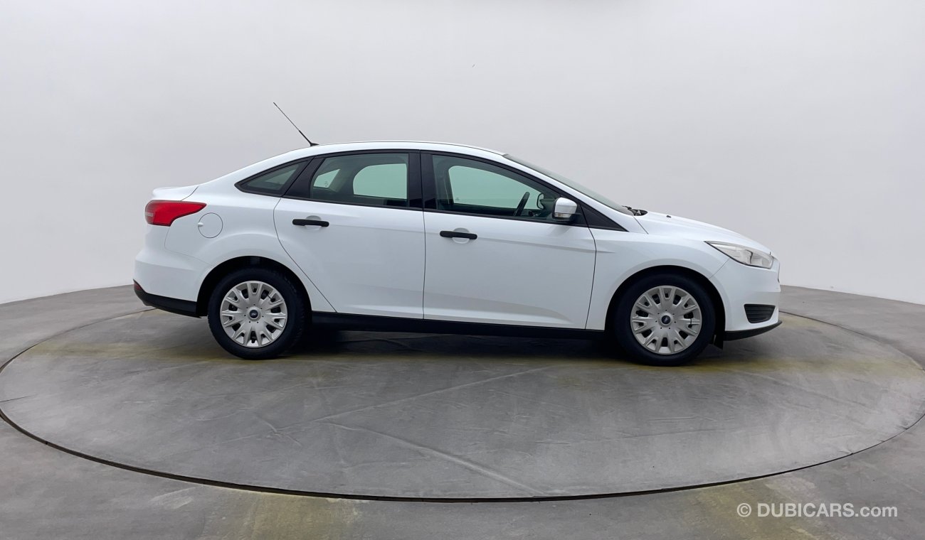 Ford Focus Ambiente 1500