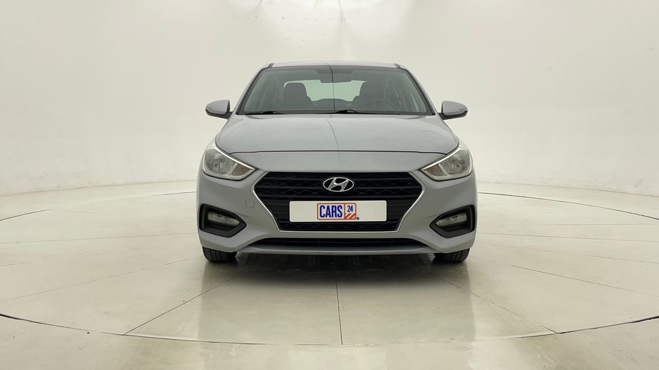 هيونداي أكسنت GL 1.6 | بدون دفعة مقدمة | اختبار القيادة في المنزل