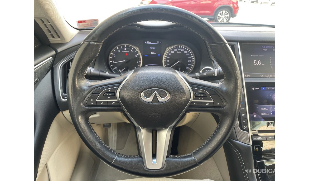 Infiniti Q50 2000