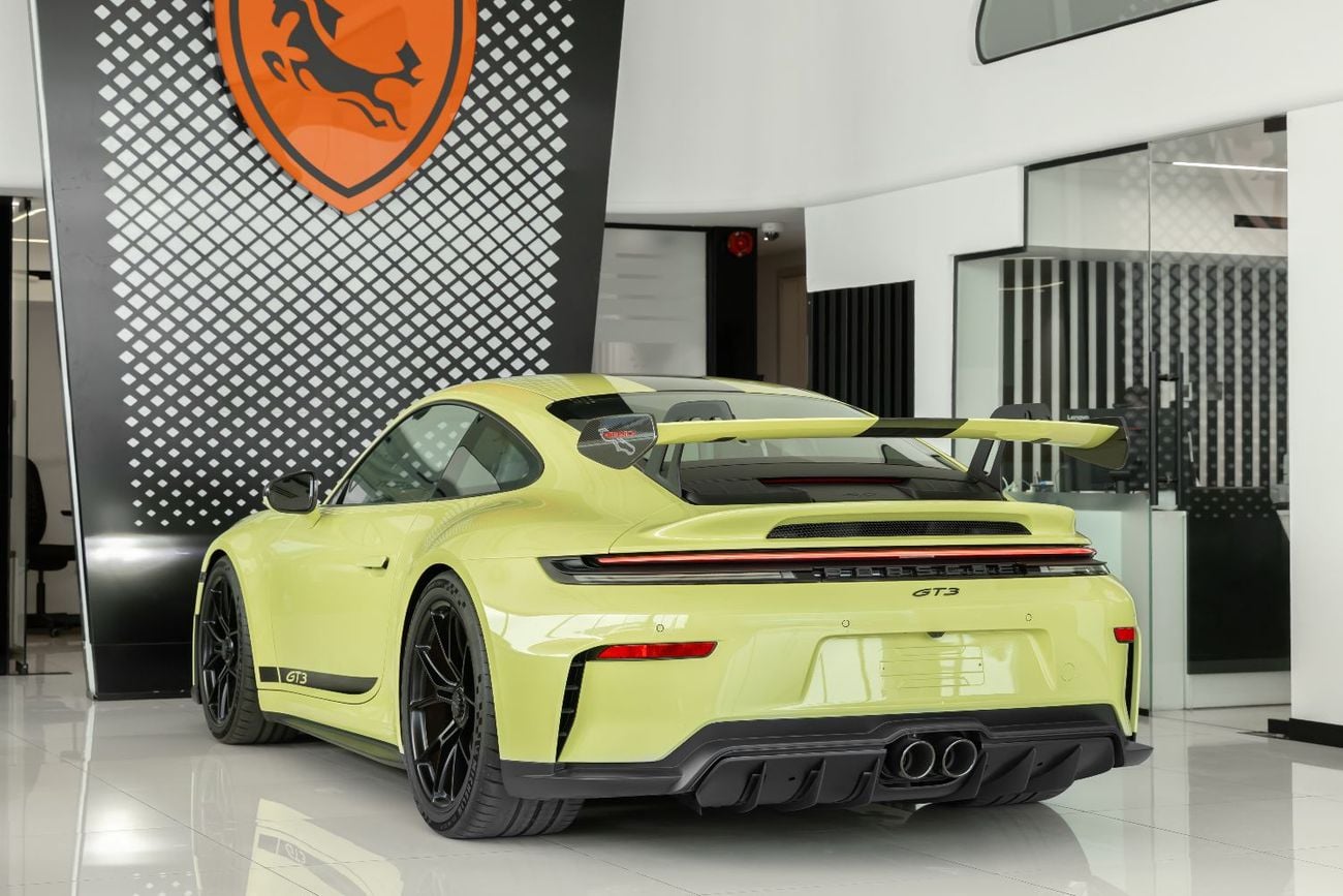 Porsche 911 GT3 4.0L Porsche 911 GT3 | Weissach package | Ceramic brakes | GCC | Dealer Warranty and Service Con