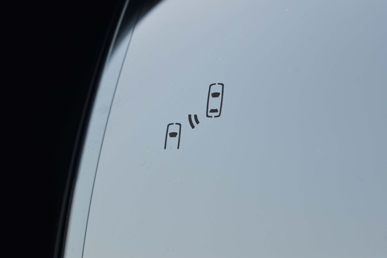 تويوتا لاند كروزر 3.5T GR-Sport Hybrid