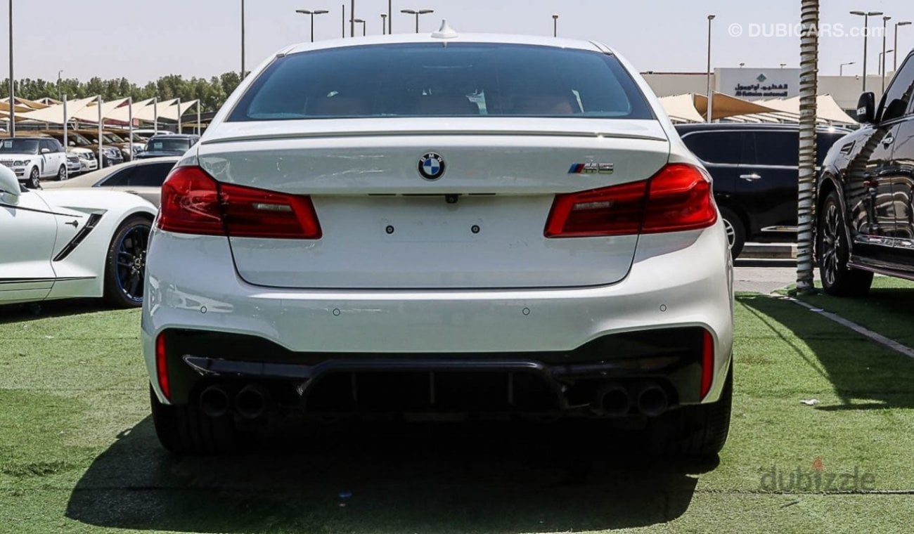 BMW M5 Competition Germane space top opition warranty with contact service to 2024