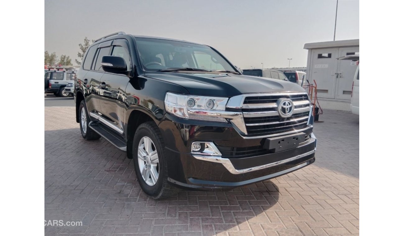 تويوتا لاند كروزر TOYOTA LAND CRUISER RIGHT HAND DRIVE (PM1325)