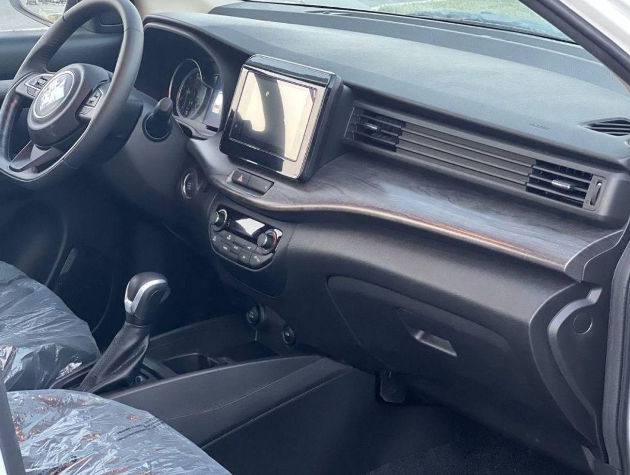 Suzuki Ertiga GLX 1.5L PTR A/T // 2024 // WITH PUSH START , CRUISE CONTROL // SPECIAL OFFER // BY FORMULA AUTO //