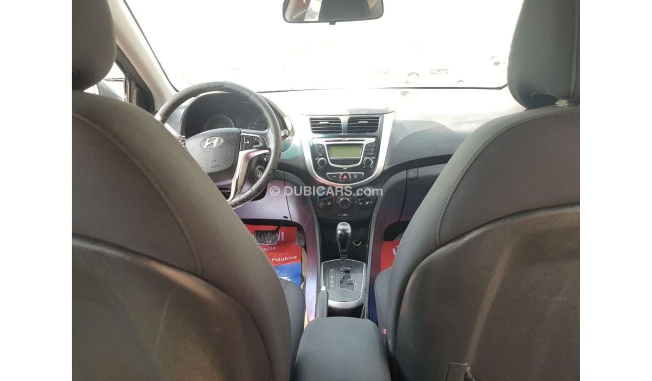 Hyundai Accent 2013 GCC without accidents