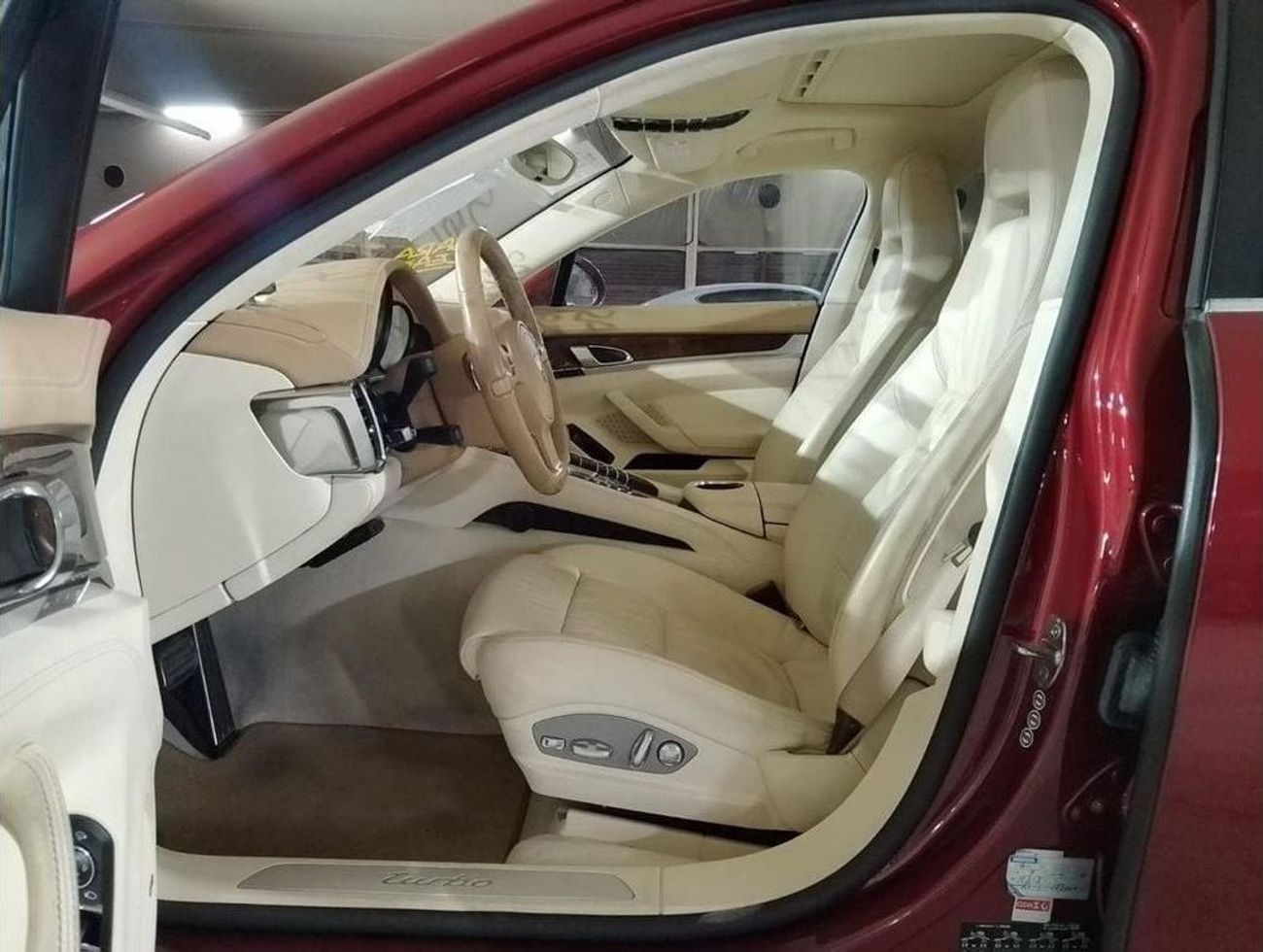 بورش باناميرا TURBO 2010 4.8L, WITH SPORTS CHRONO PACKAGE, BOSE SOUND SYSTEM AND MORE..