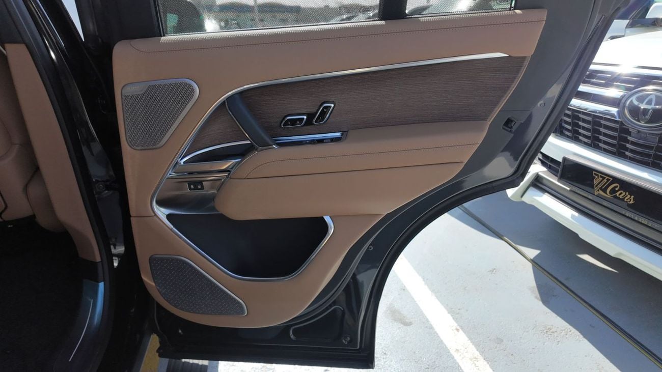 لاند روفر رينج روفر Range Rover Autobiography P530 2026