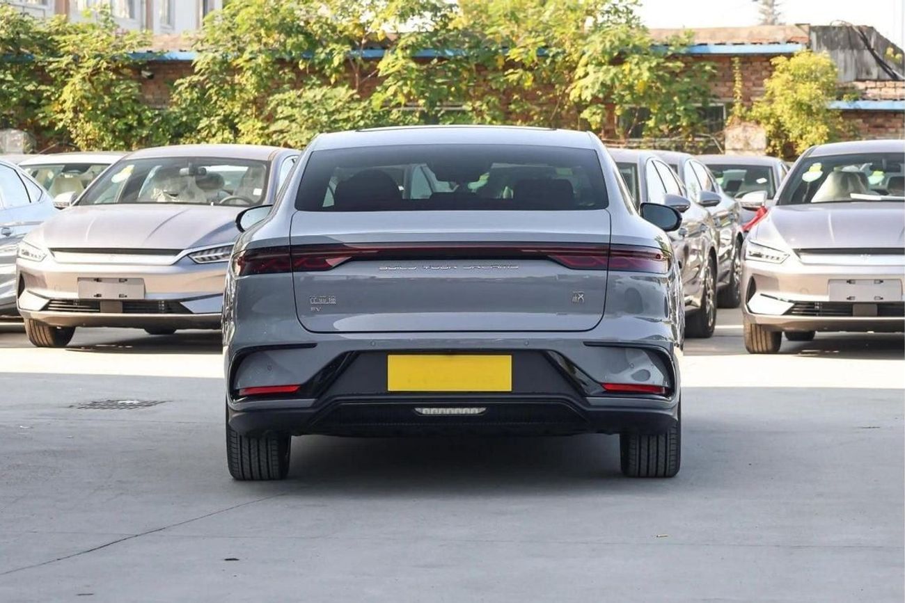 BYD HAN HAN EV 701KM