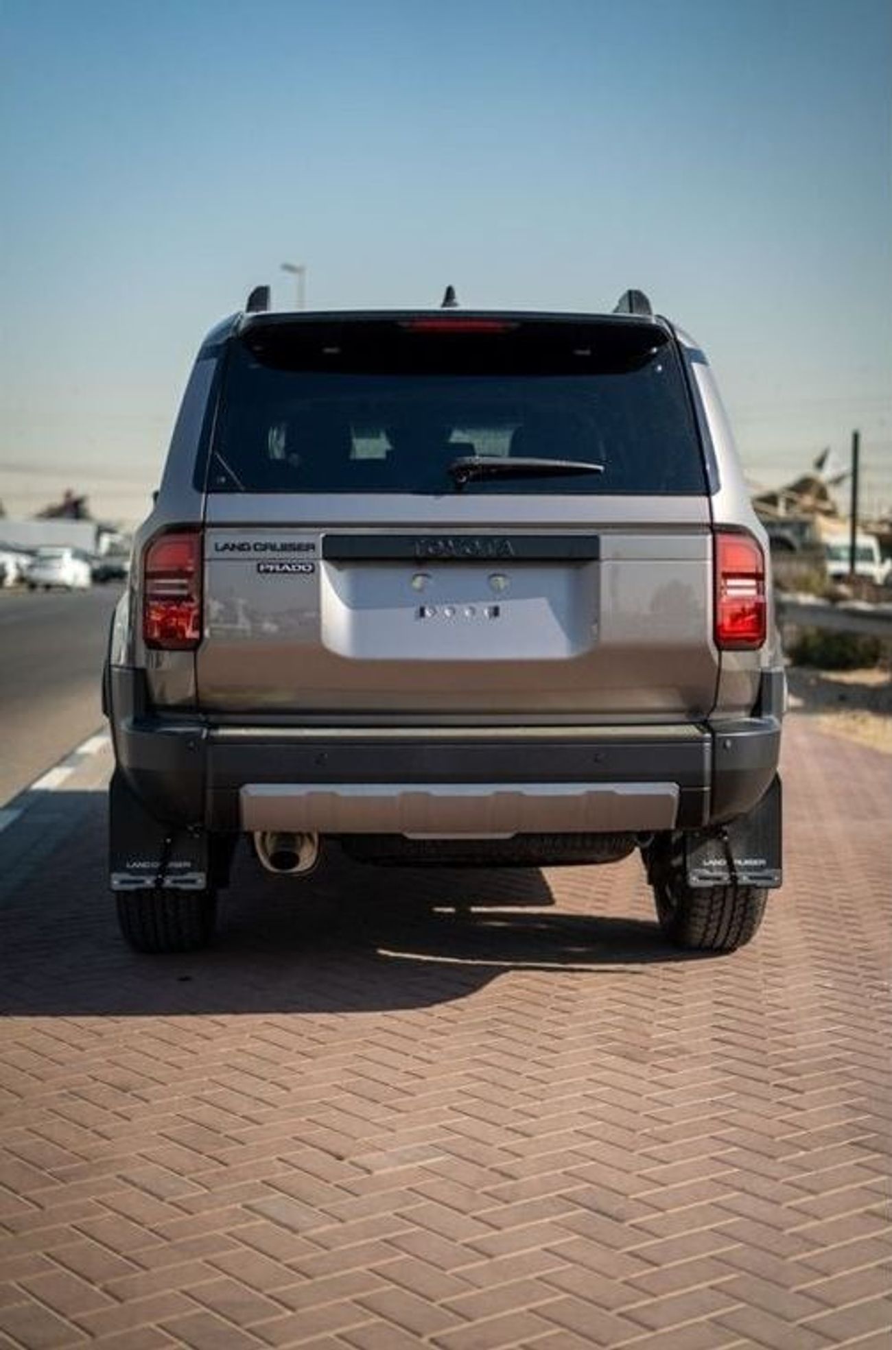 تويوتا برادو GXL 2.4T