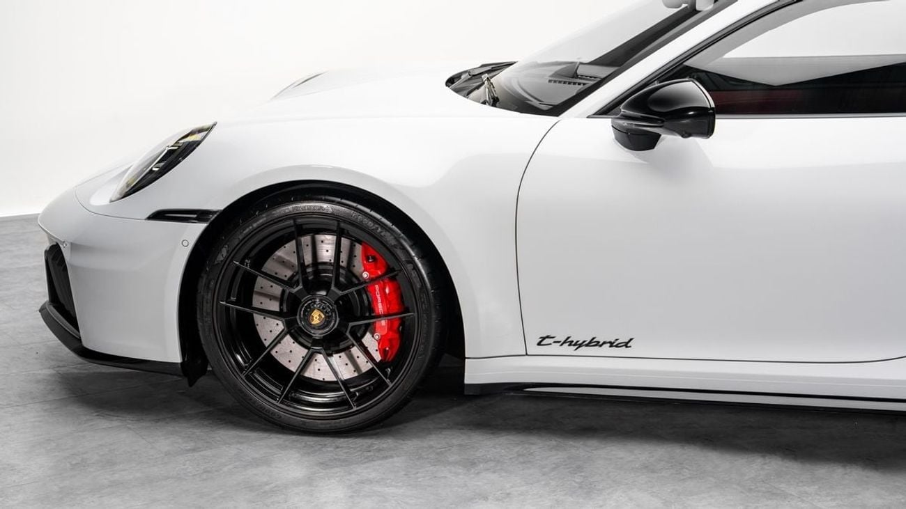 Porsche 911 CARRERA GTS - 2026 - GCC - Under Warranty