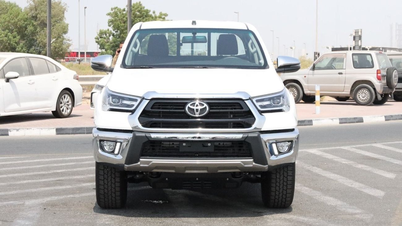 Toyota Hilux GLX TOYOTA HILUX SR5 2.7L A/T full option