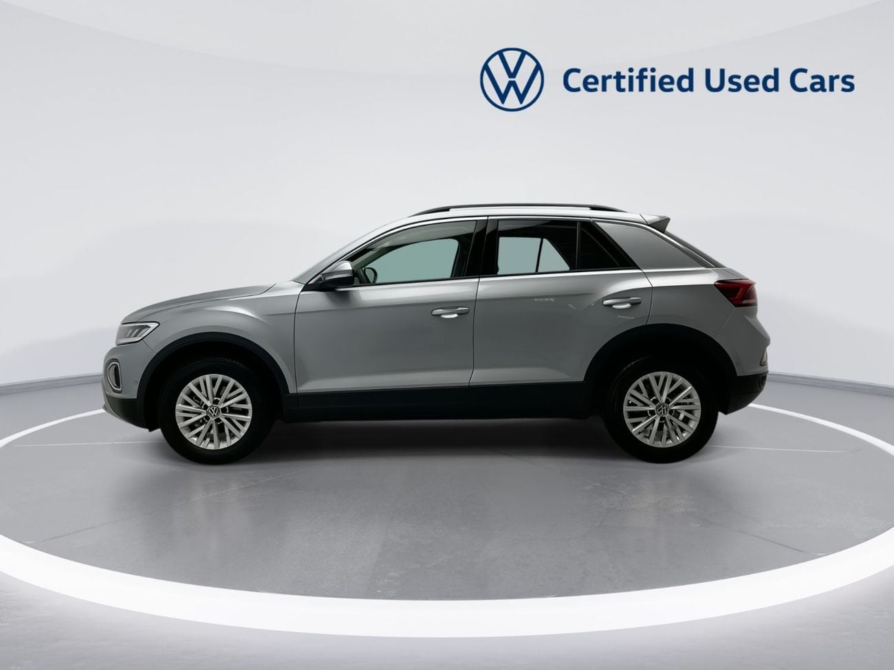 Volkswagen T-ROC T-Roc Life with Camera 1.4L| The Ultimate Connected Urban SUV | Smart Park Assist