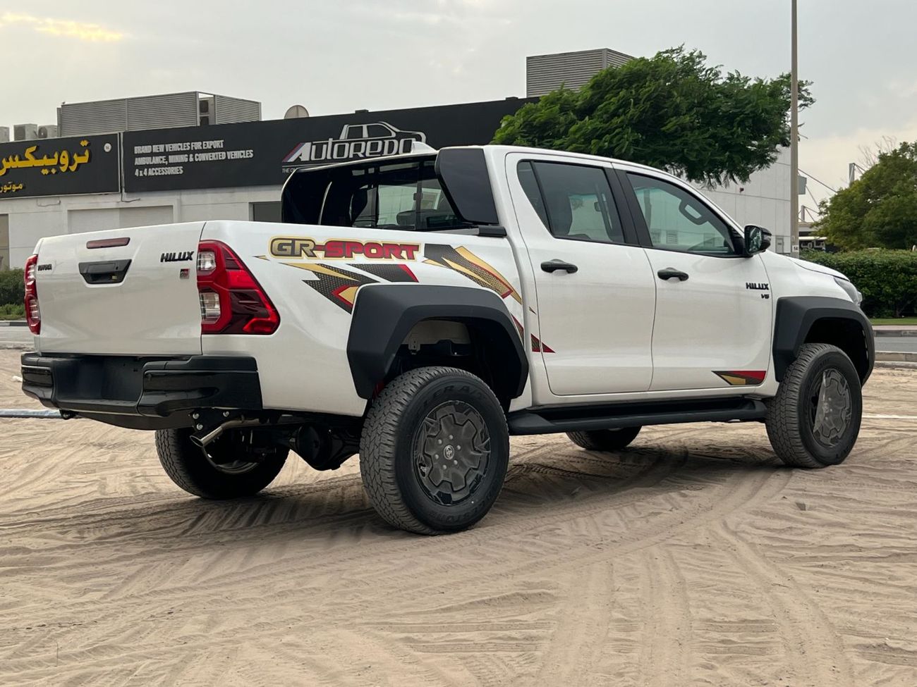 Toyota Hilux EXPORT ONLY - Toyota Hilux GR sport 2026