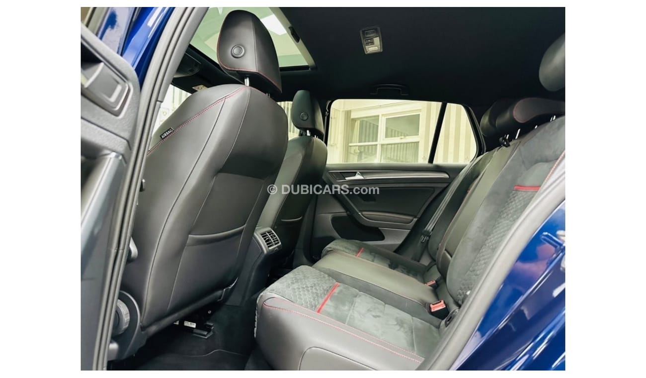 Volkswagen Golf GTI P1 GCC .. Original Paint .. Perfect Condition .. Club .. Panoramic Roof ..