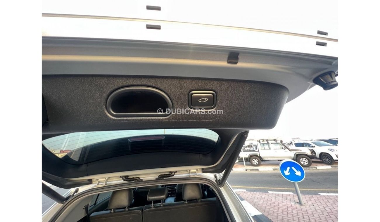 Kia Sportage SX Push Start. Panoramic. Leader Seat