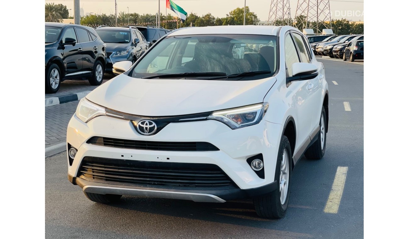 تويوتا راف ٤ Toyota RAV4 Petrol engine 2017 model 4wd drive very clean and good condition