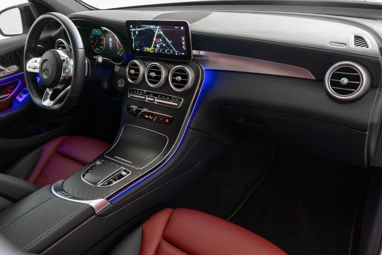 Mercedes-Benz GLC 200 Std 2.0L