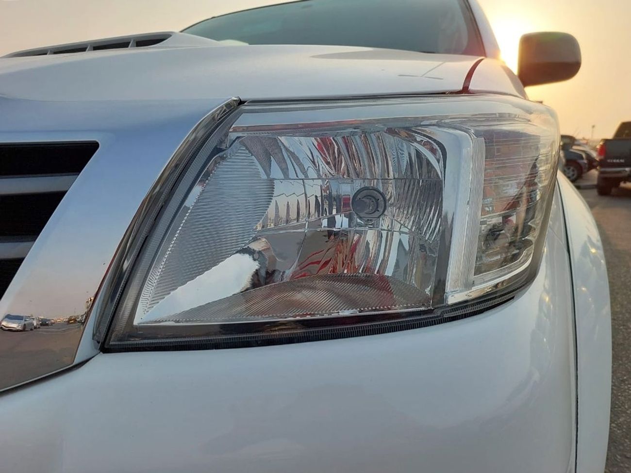 تويوتا هيلوكس TOYOTA HILUX VIGO PICK UP RHD 2012 MODEL 3.0 L DIESEL AUTOMATIC(PM66119)