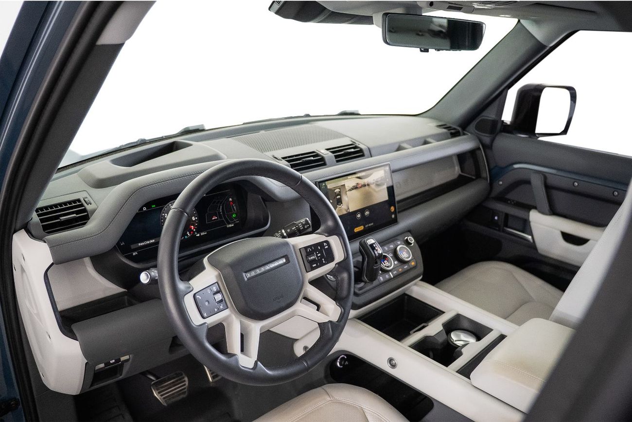 Land Rover Defender P400 110 X-Dynamic HSE 3.0L (5 Seater)