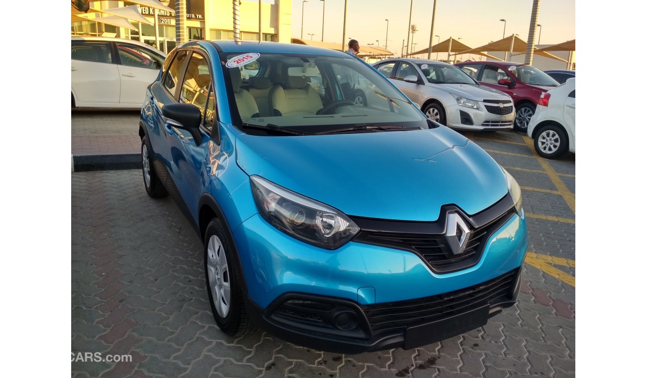 Renault Captur 2015 GCC NO PAINT NO ACCIDENT PERFECT