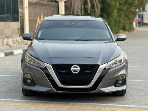 نيسان ألتيما SV