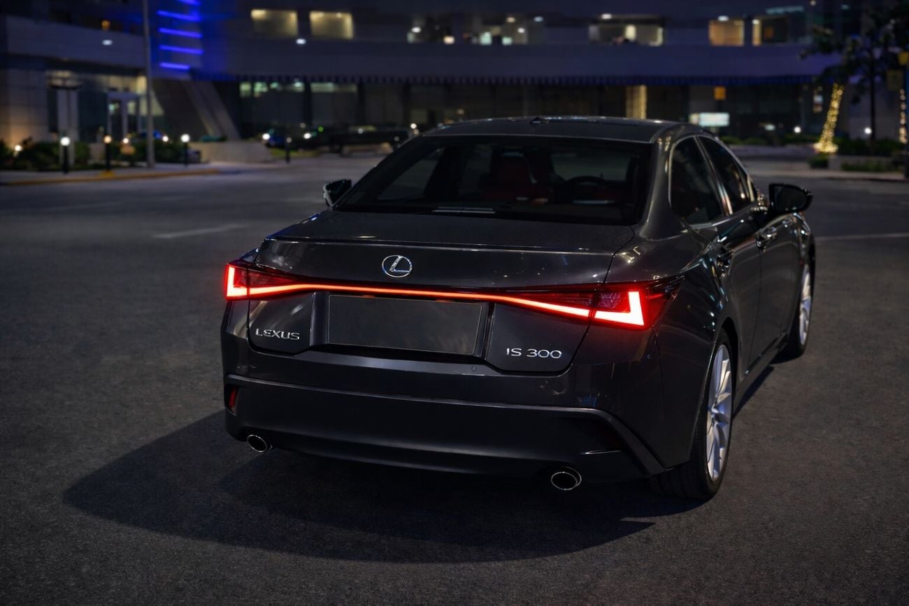 لكزس IS 300 Premier 2.0L