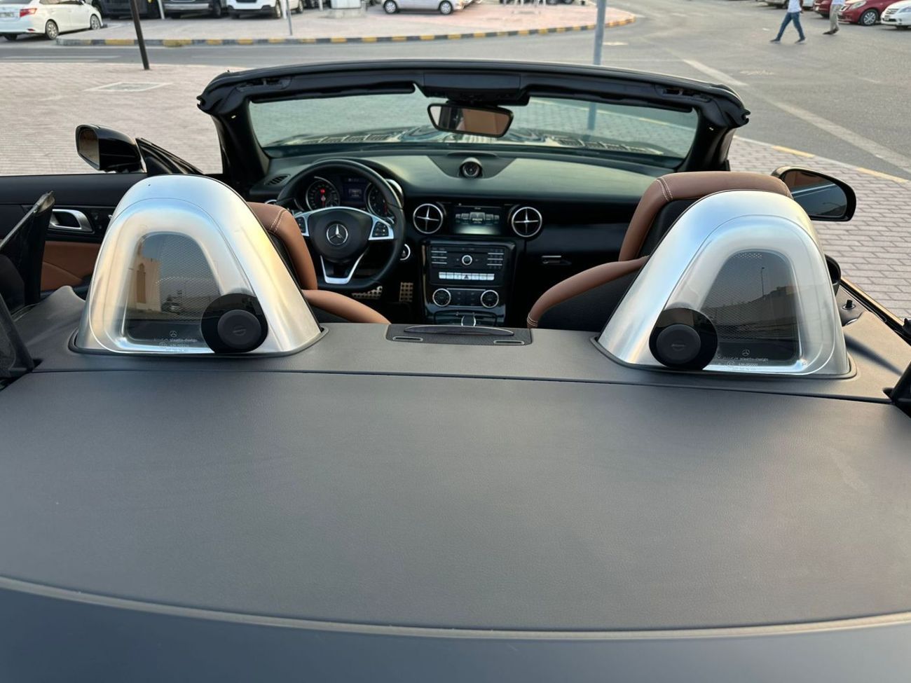 Mercedes-Benz SLC 200 Std 2.0L
