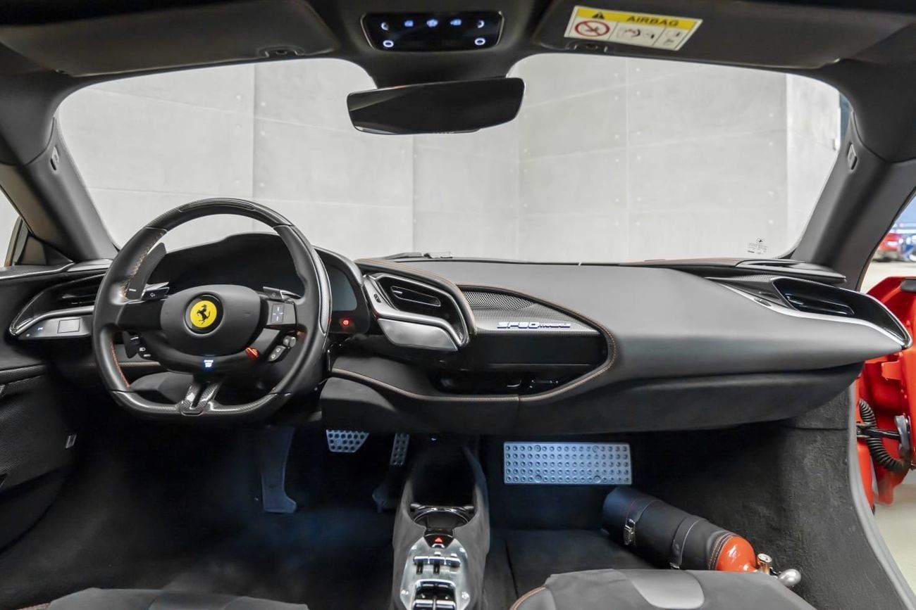 فيراري SF90 ستراديل