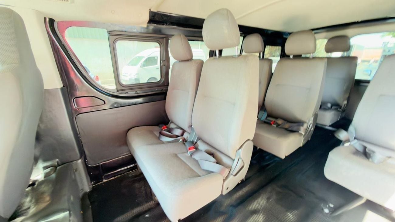 Toyota Hiace 2017 | 2.7L PETROL | AUTOMATIC TRANSMISSION | RIGHT-HAND-DRIVE | 10 SEATERS | DIGITAL REAR VIEW MIRR