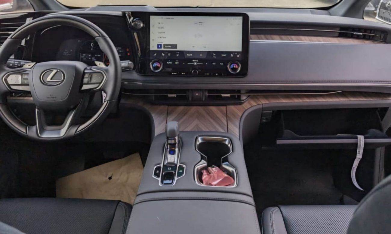 Lexus LM 350h Lexus LM350H 7-Seater Executive VIN 10th Digit S