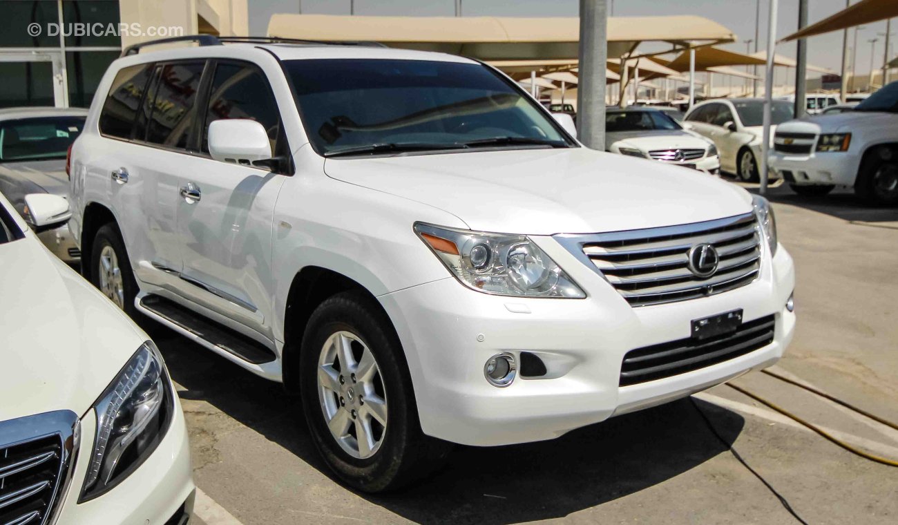 Lexus LX570