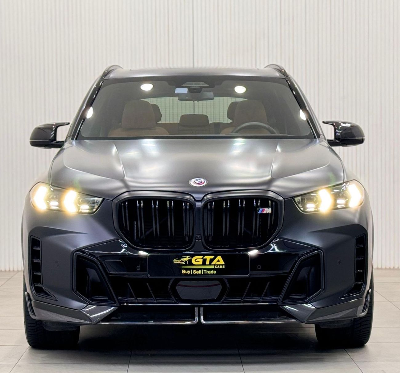 بي أم دبليو X5 M 2024 BMW X5 M60i xDrive, July 2028 BMW Warranty + Service Pack, Fully Loaded, Very Low Kms, GCC