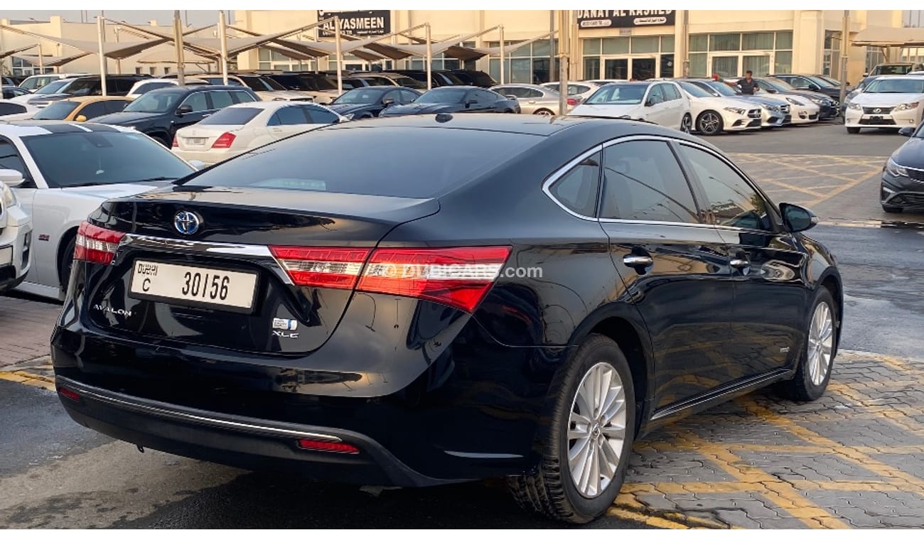 Toyota Avalon Hybrid