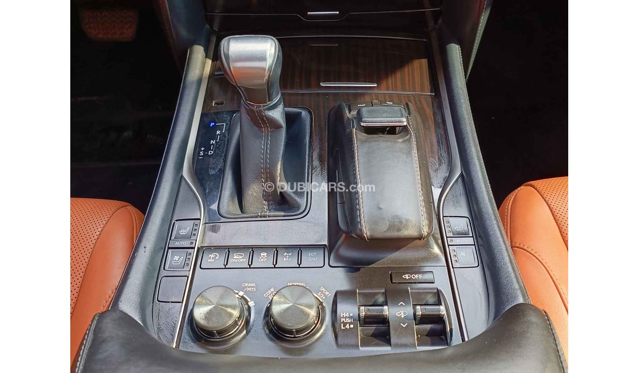 Lexus LX 570 V8 / 5.7L /  GCC SPECS / ONLY FOR EXPORT (LOT #5091)