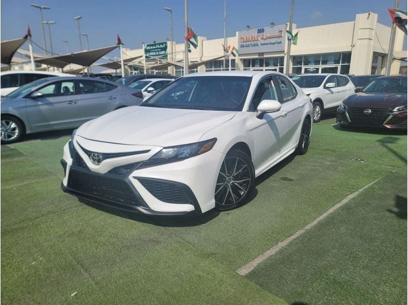 تويوتا كامري SE 2.5L (204 HP)