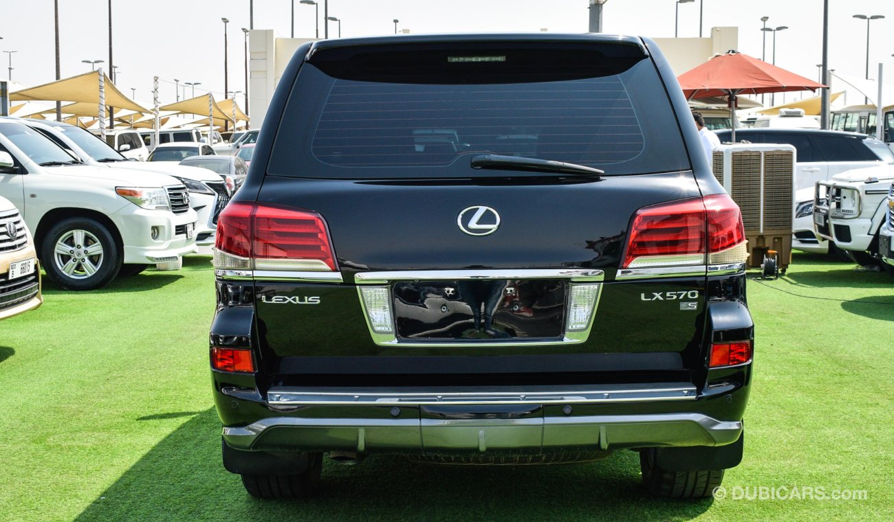 Lexus LX570