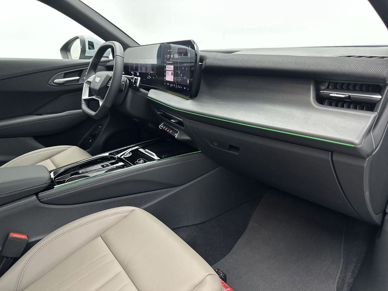 Audi Q3 Sportback TFSI quattro 204hp Premium Edition (Ref# 20639)