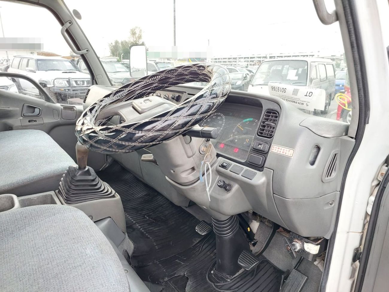 ميتسوبيشي فوسو كانتير MITSUBISHI CANTER TRUCK RHD 1996 MODEL 4.5 L DIESEL MANUAL(PM20996)