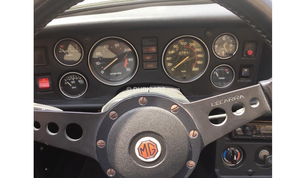 MG B 1978 Classic Vintage car