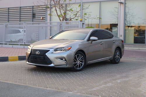 Lexus ES250 Platinum 2.5L