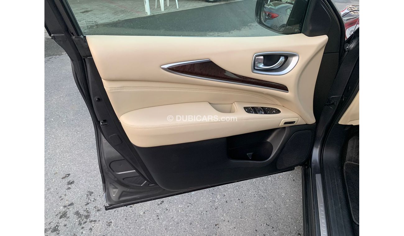 Infiniti QX60 Infiniti Qx 60 luxury_2015_Exccellend_Condihion