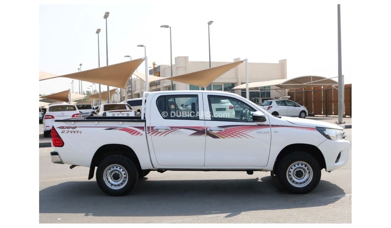 Toyota Hilux 2016 | 4X4 DOUBLE CABIN WITH GCC SPECS - EXCLUSIVE VAT