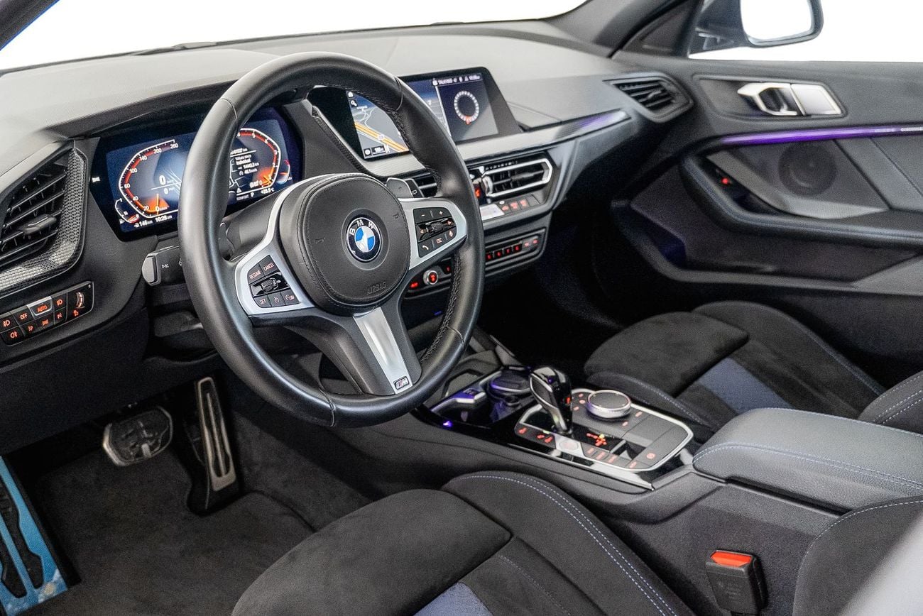بي أم دبليو 120i M SPORT