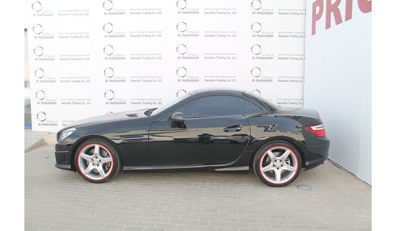 Mercedes-Benz SLK 200 1.8L 2015  GCC  DEALER WARRANTY FREE INSURANCE