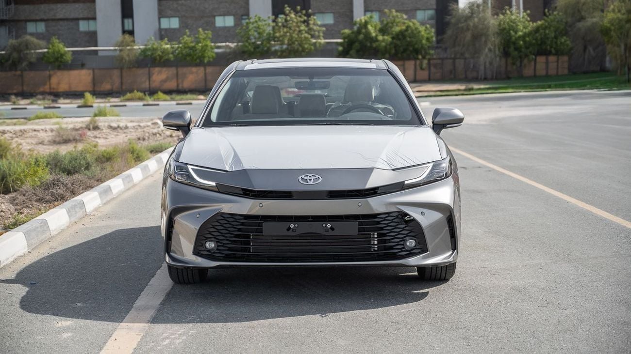 تويوتا كامري GLE TOYOTA CAMRY 2.5 LE -2026YM