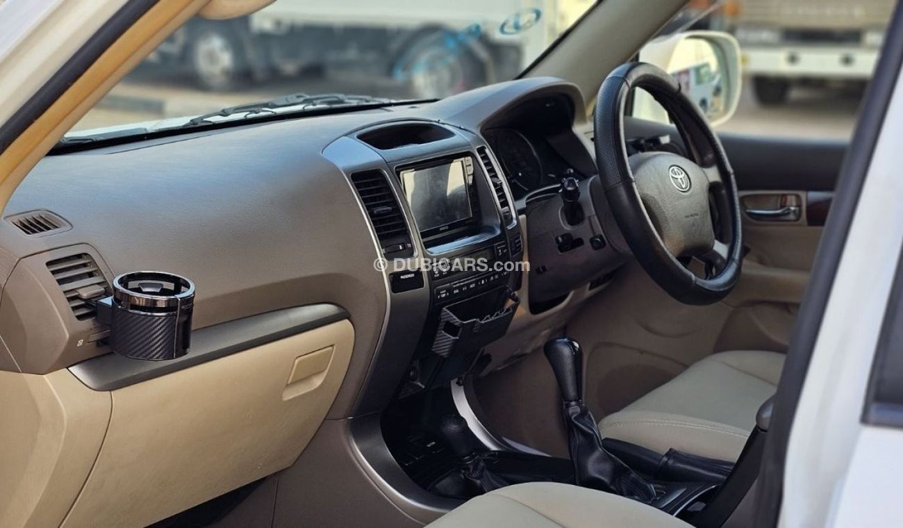 Toyota Prado PREMIUM LEATHER SEATS | RIGHT-HAND-DRIVE | HOOD MIRROR