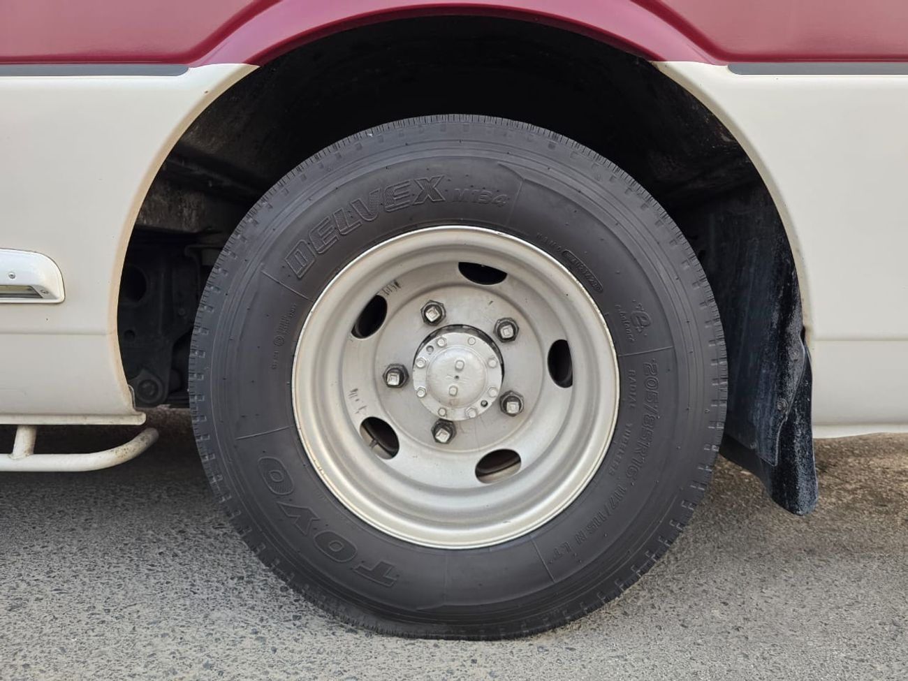 ميتسوبيشي روزا MITSUBISHI ROSA BUS RHD 2004 MODEL 5.2 L DIESEL MANUAL(PM01327)