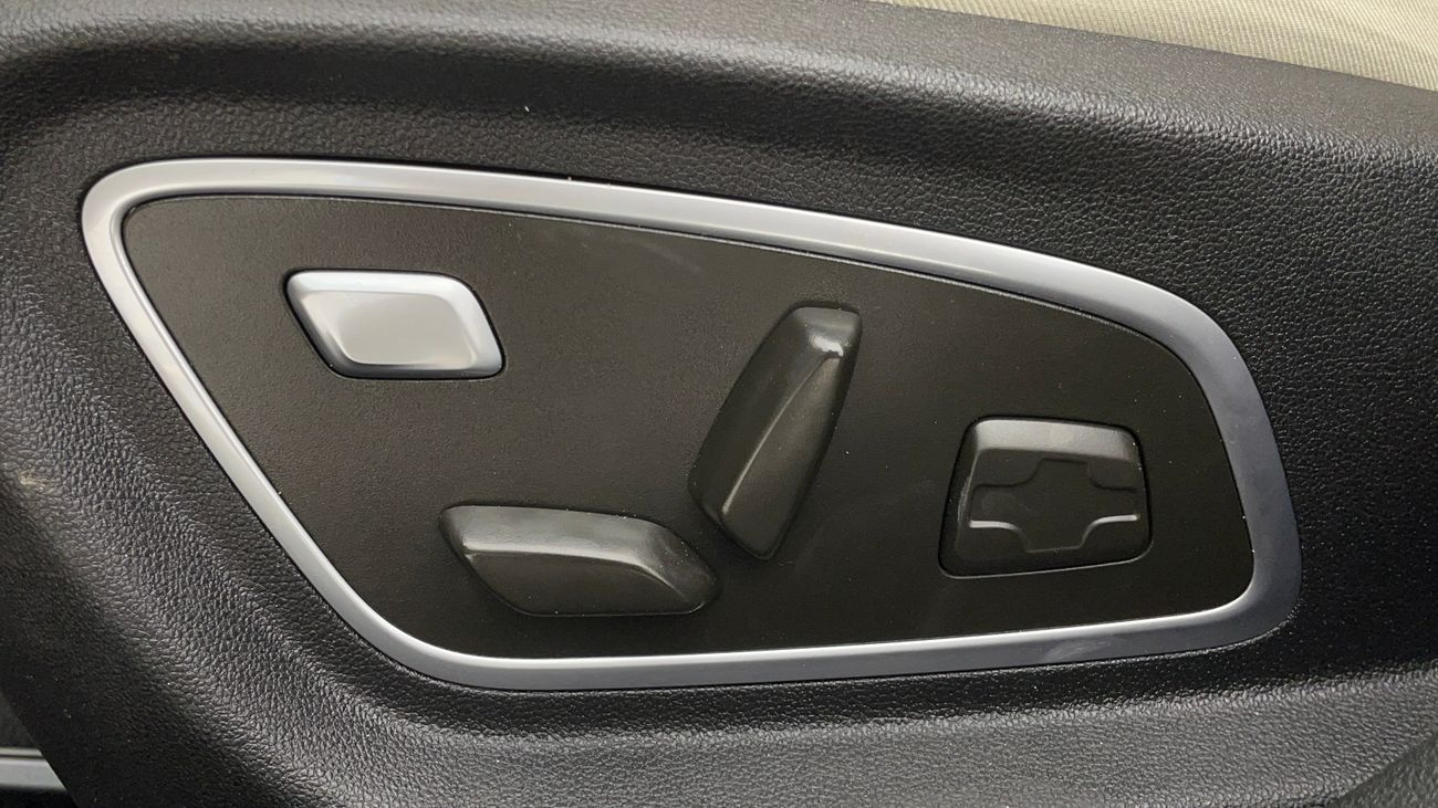 Renault Megane LE 1.6 | Zero Down Payment | Home Test Drive