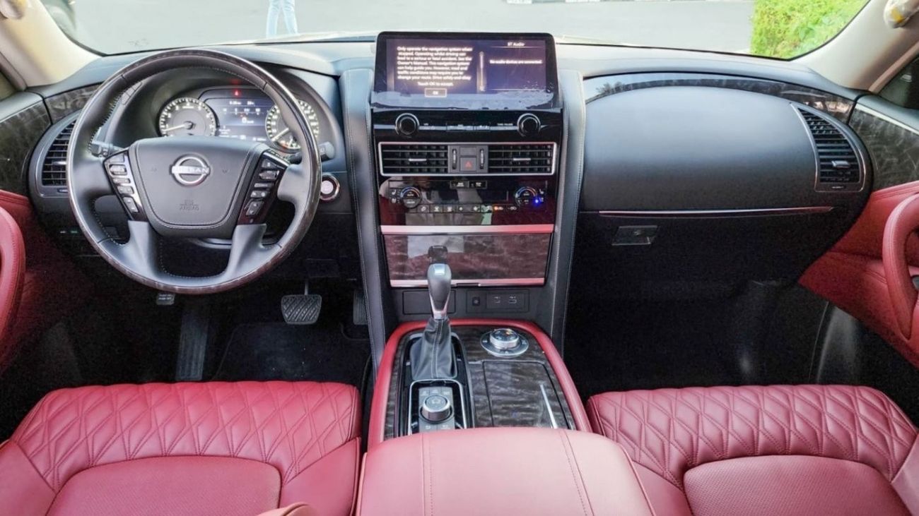 نيسان باترول LE Platinum / V 8 / GCC Specs / Single Owner / Under Warranty